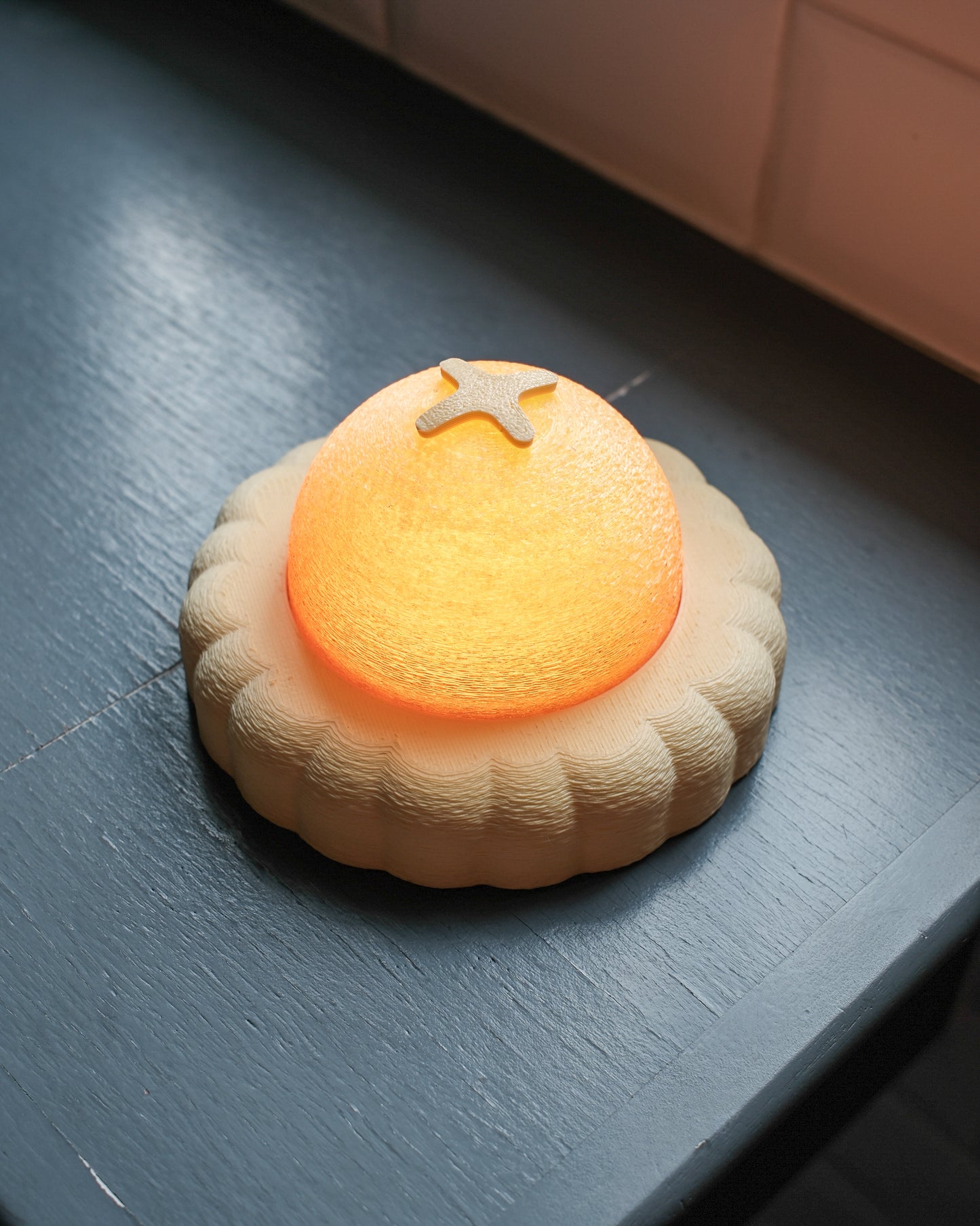 Pineapple Tart Lamp