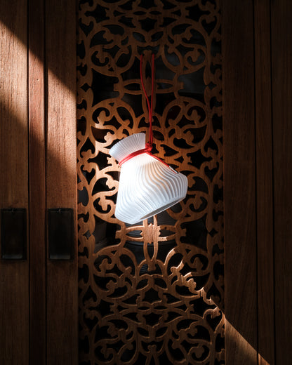Ikat Tepi
