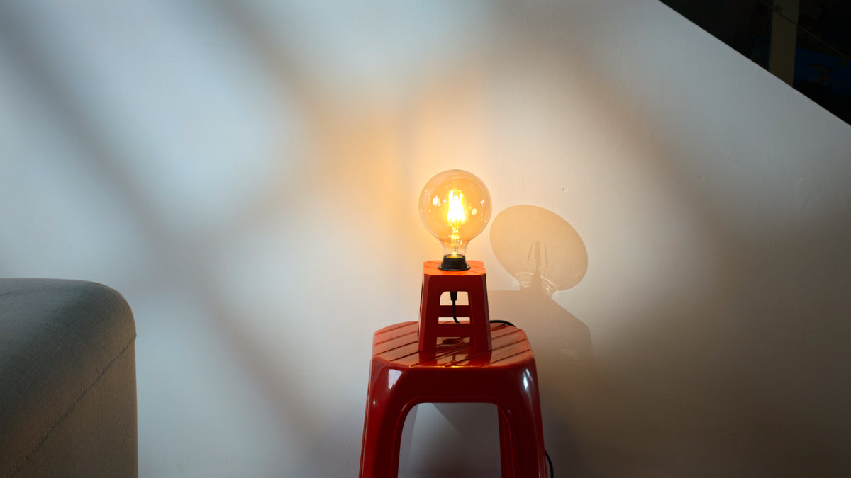 Bangku Lamp